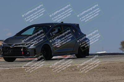 media/Oct-04-2025-OnGrid (Sat) [[44bd565ffa]]/Green Group/Grapevine/